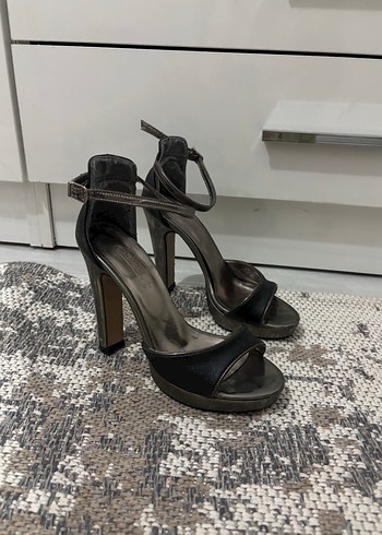Klasik Siyah Platform Topuklu