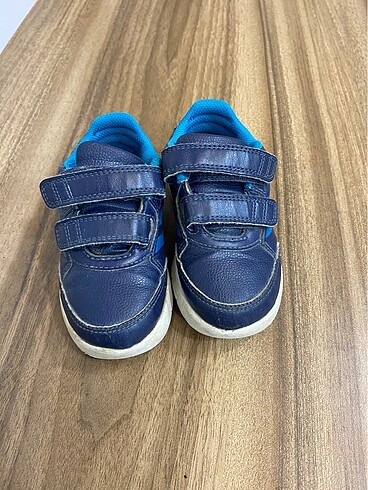Adidas çocuk spor ayakkabı