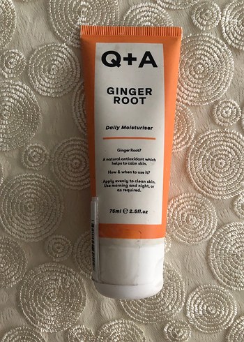 Q+A Zencefil Kökü Günlük Nemlendirici 75ml