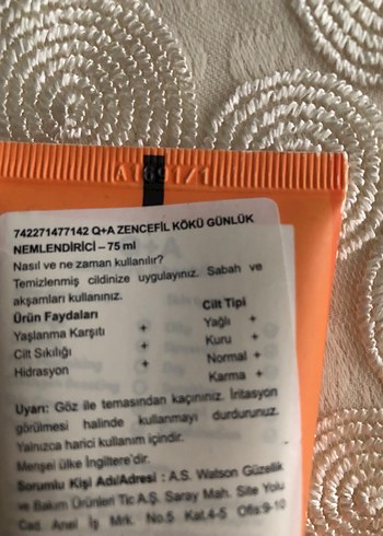 Diğer Q+A Zencefil Kökü Günlük Nemlendirici 75ml