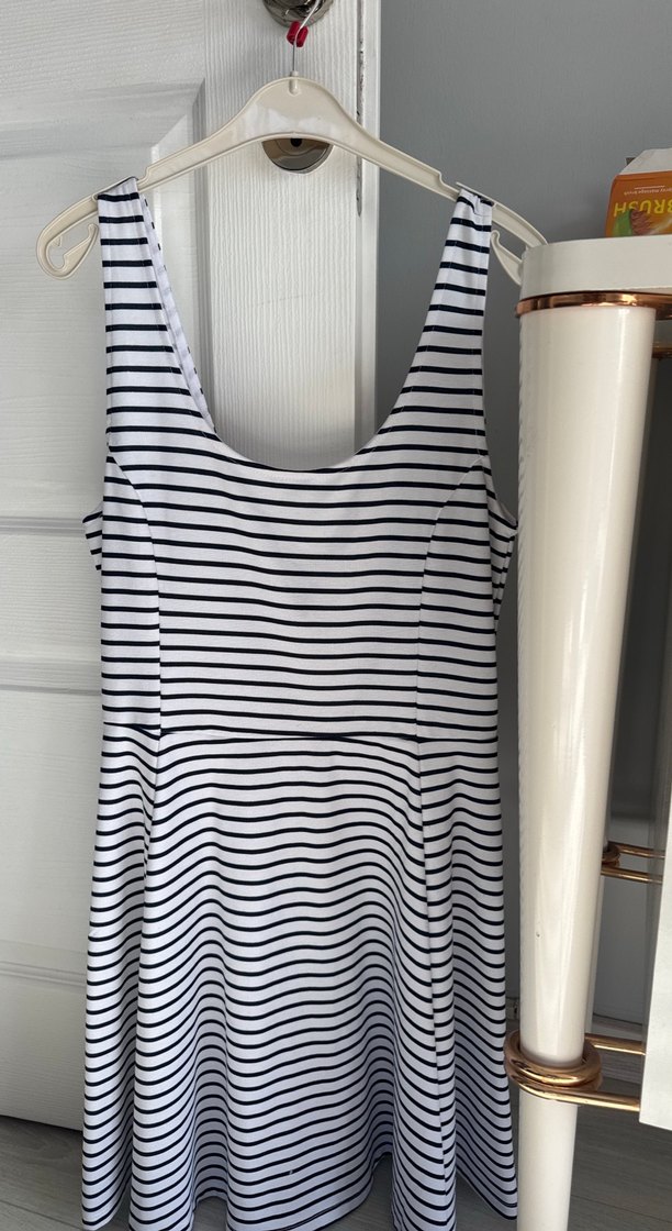 Çizgili, Pilili, Midi Boy Kolsuz Elbise - Görsel 2