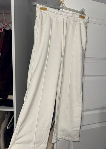 Kadın Beyaz Rahat Kesim Pamuklu Eşofman - Görsel 2