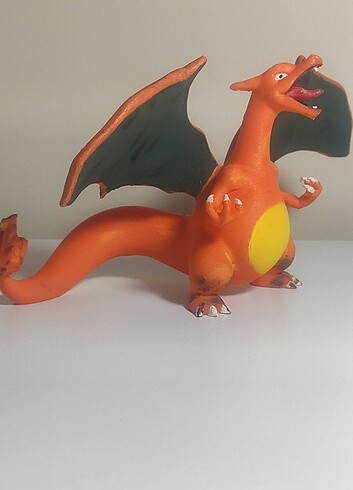  Beden Charizard Pokemon Figür