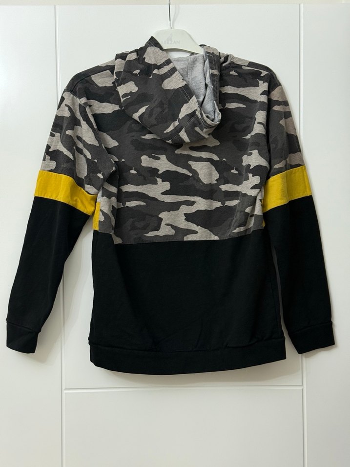 Kapüşonlu Kamuflaj Desenli Erkek Sweatshirt - Görsel 2