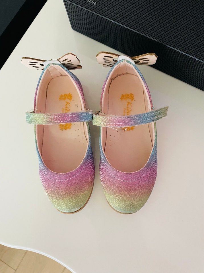 Kızlar için renkli bağcıklı bale ayakkabısı - Görsel 2