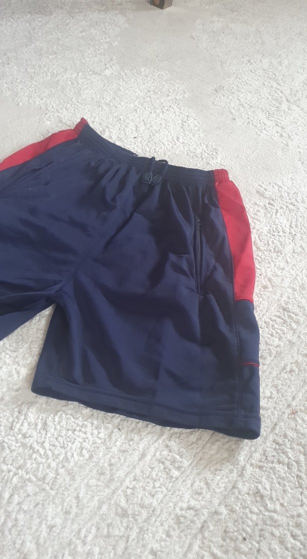 Lacivert Kırmızı Yan Şeritli Erkek Şort - Görsel 2