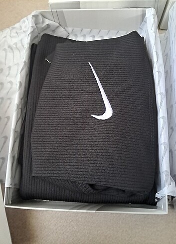 l Beden Nike pro ikili takim