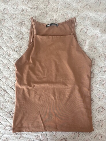 Zara crop