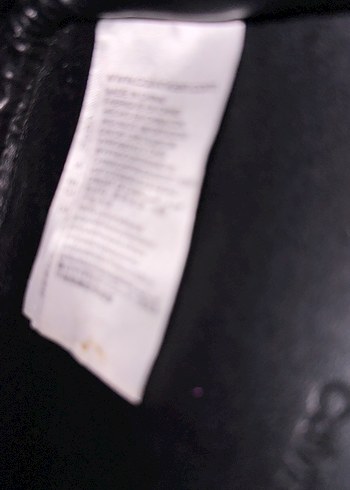 Calvin Klein Siyah Deri Bel Detaylı Çapraz Çanta - Görsel 4