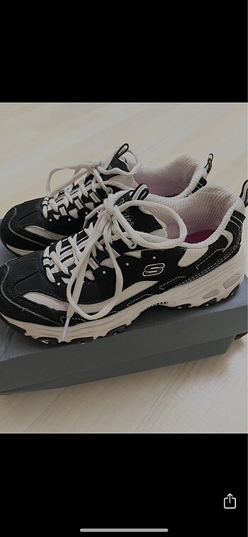 Skechers ayakkabı