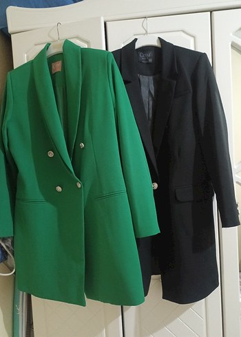 Kadın Yeşil Düğmeli Midi Blazer Ceket