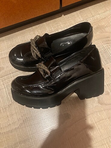 Bambi Taşlı Loafer Rugan Ayakkabı