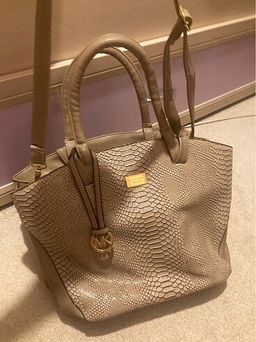 Michael Kors Benzeri Kroko Askılı Çanta