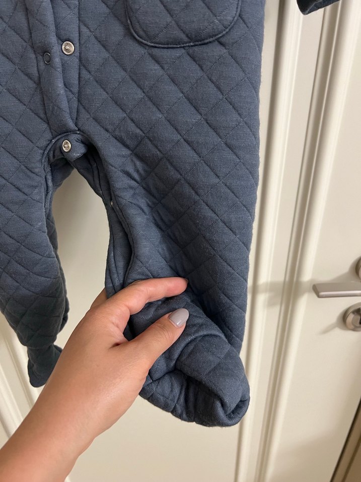 B&G Kapitone ayaklı tulum - Görsel 5