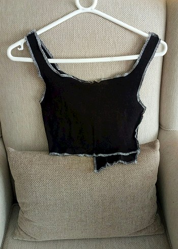 m Beden Beyaz dikiş Detaylı Mini Crop Top