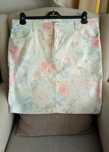 LC Waikiki Pastel Çiçek Desenli Bohem Midi Etek