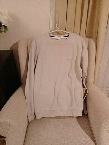 Klasik dizayn temiz sweatshirt