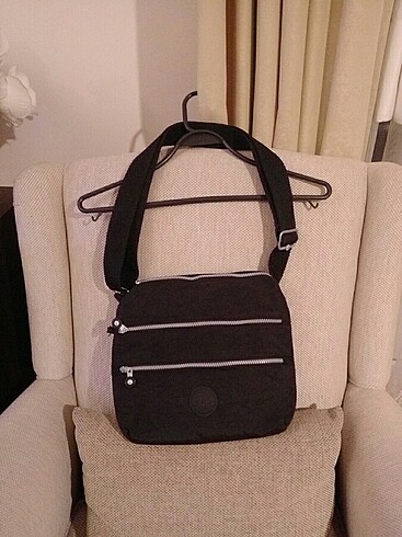  Beden siyah Renk Şık dizayn Kipling siyah çanta