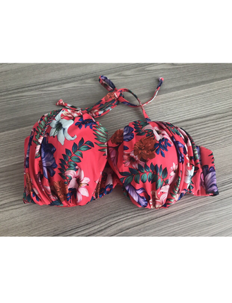 40 Beden Cicekli bikini ust