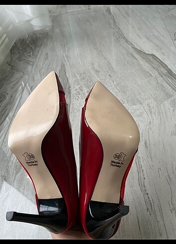 39 Beden Bayan stiletto 