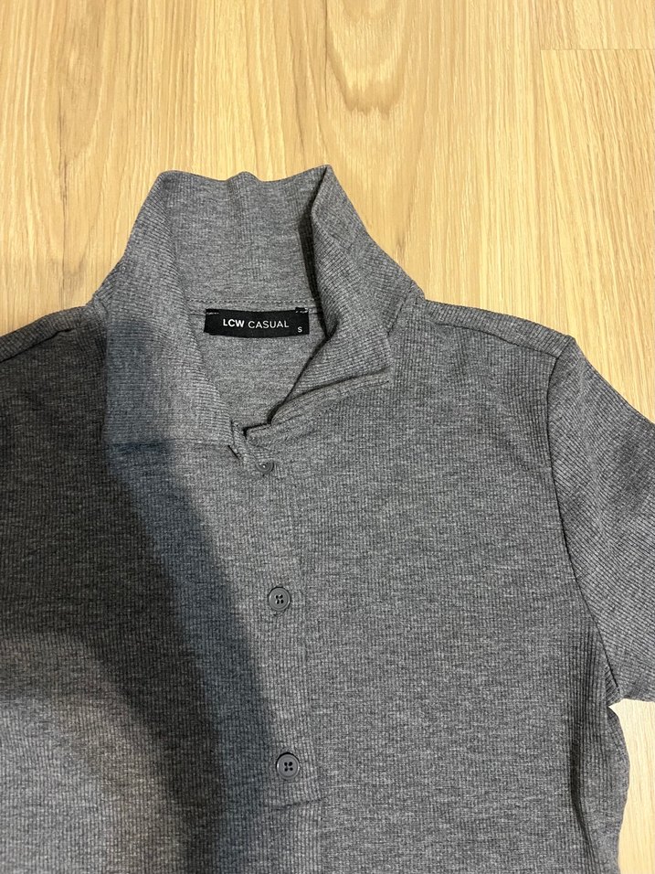 Gri Kısa Kollu Midi Elbise - Görsel 2