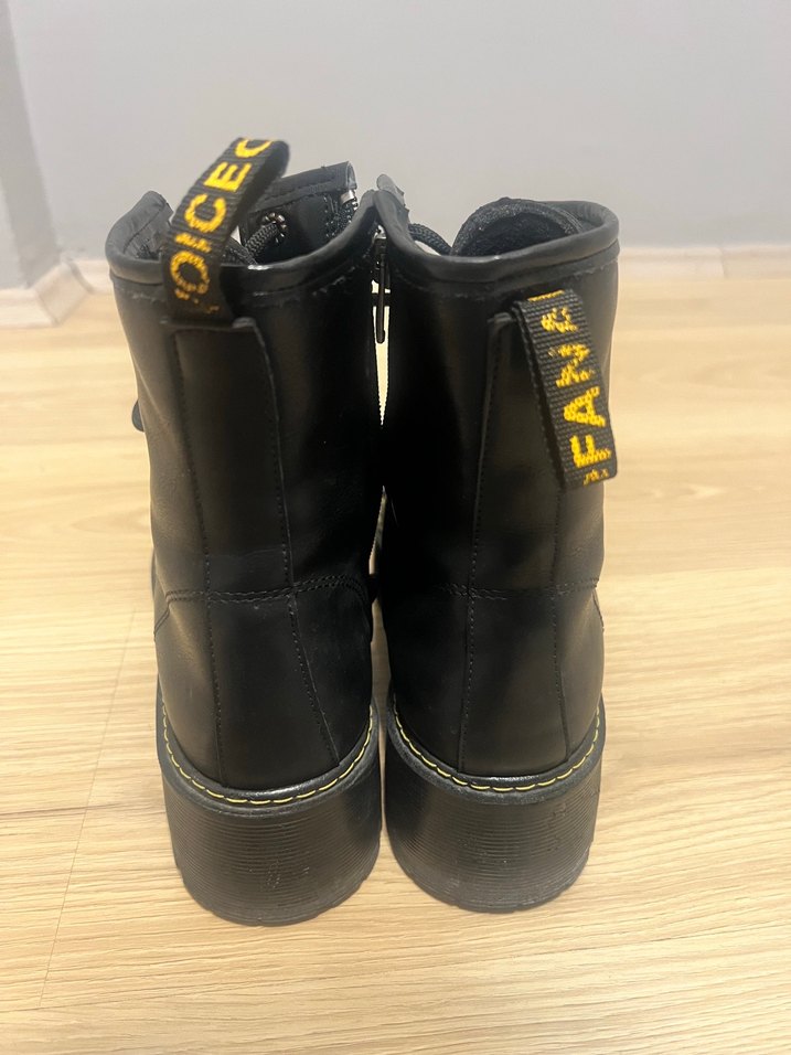 Siyah Platform Topuklu Goth Botlar - Görsel 4