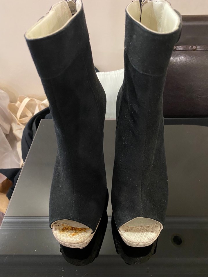 Siyah Süet Platform Topuklu Kadın Bot - Görsel 3