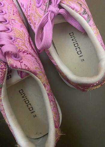 Pembe Bağcıklı Kadın Spor Ayakkabı - Görsel 4