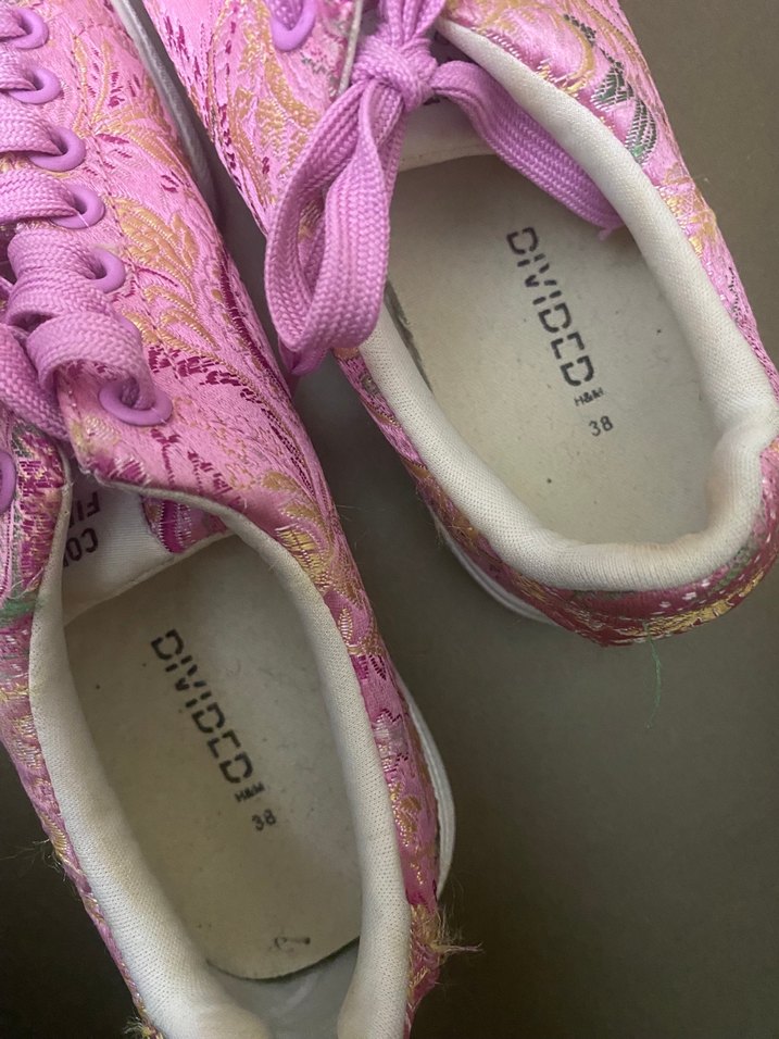 Pembe Bağcıklı Kadın Spor Ayakkabı - Görsel 4