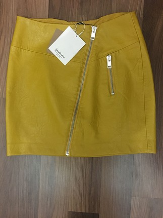 Stradivarius deri etek