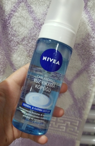 nivea canlandırıcı yüz yıkama köpüğü 