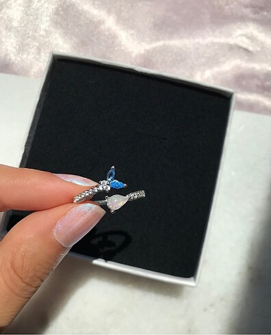 Beden Opal yüzük