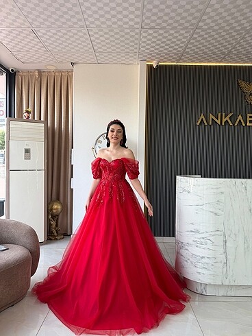 Kırmızı kına çıkış elbisesi abiyesi