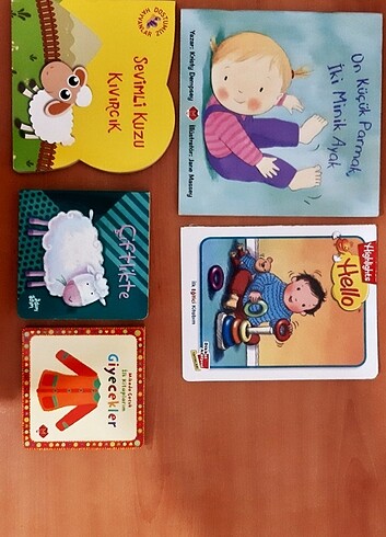 Bebek İçin İlk Eğitici Kitaplar