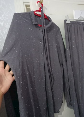 48 Beden Taşlı Takım
