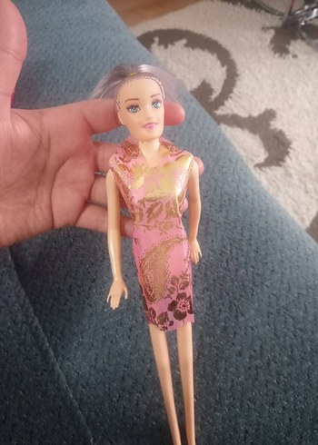 Renkli Kıyafetli Bebek - Görsel 3