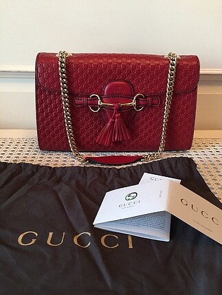 Gucci Kırmızı metal askılı çanta Çluch olarakta kullanılabilir