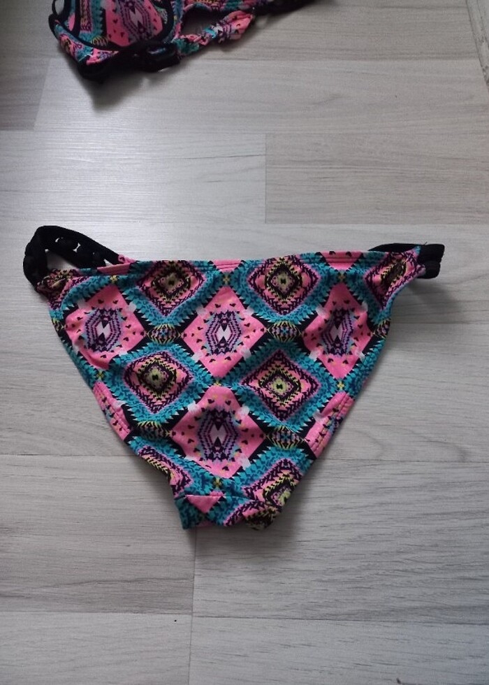 Bikini i takimi  - Görsel 3