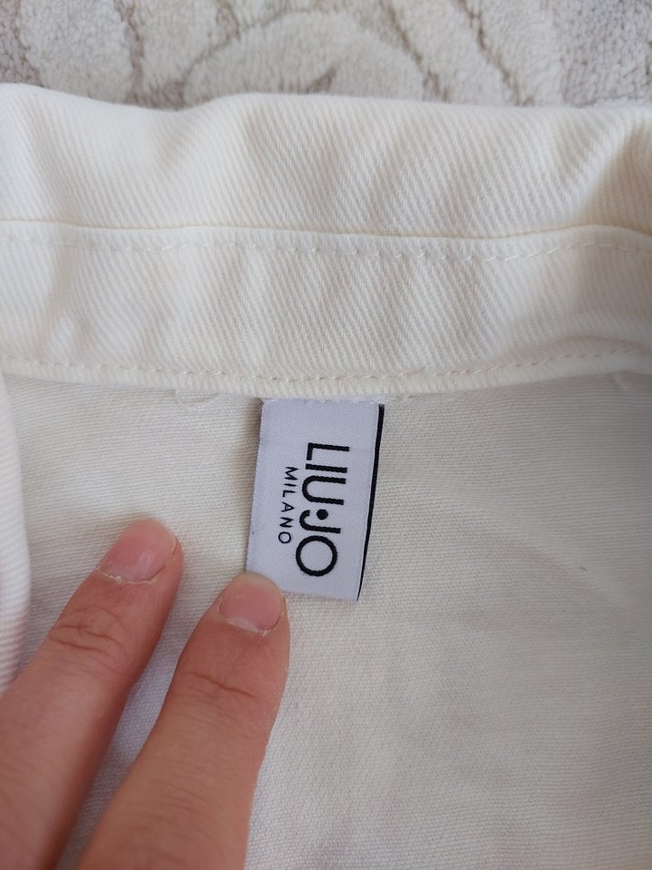 Beyaz Düğmeli Kadın Keten Ceket - Görsel 2