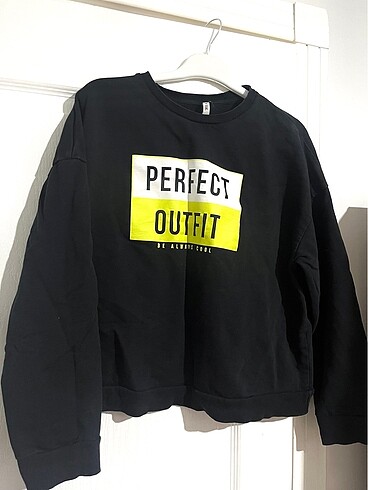 Defacto sweatshirt