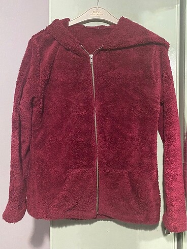 Kulaklı peluş hırka