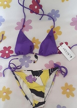 Zara Aksesuar detaylı bikini takım