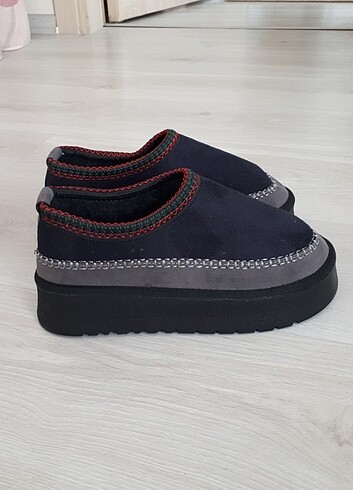 Ugg muadil