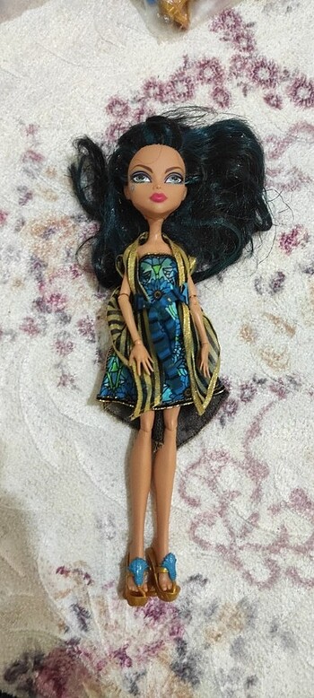 Cleo gloom bloom 