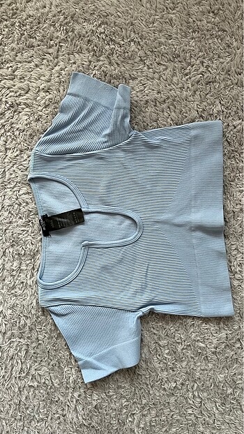 Bebek mavisi Crop