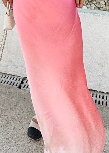 Pembe Drapeli Uzun Bağlama Desenli Etek
