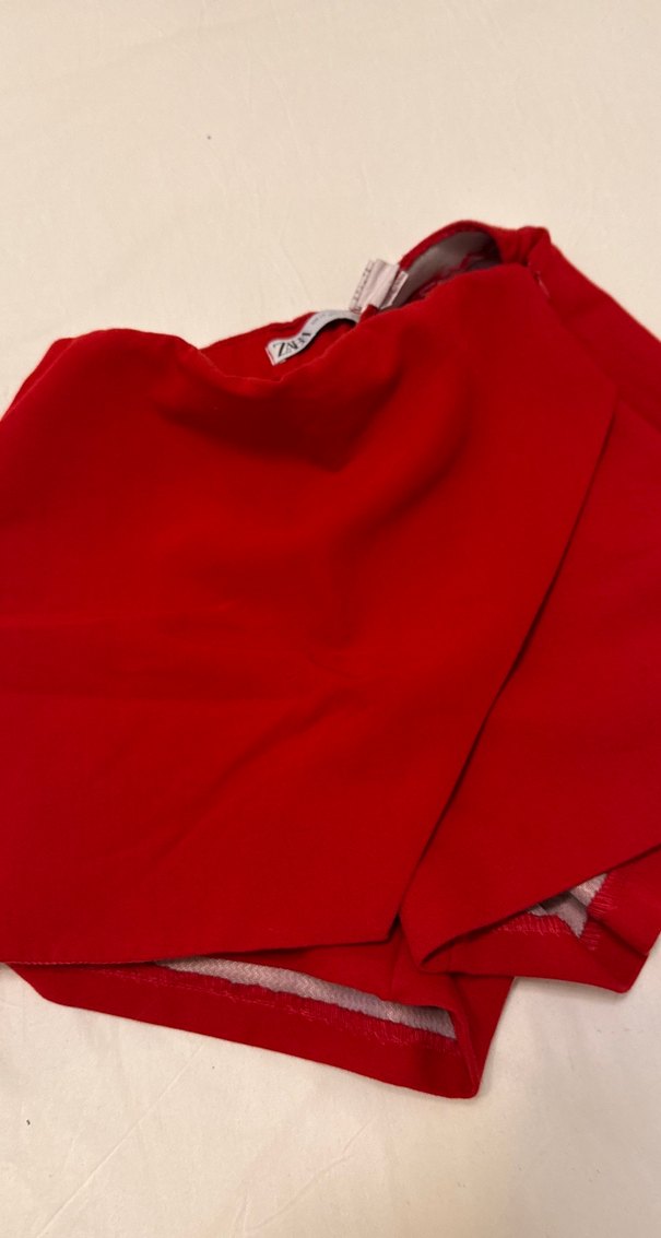 Kırmızı Drapeli Mini Şortu - Görsel 3