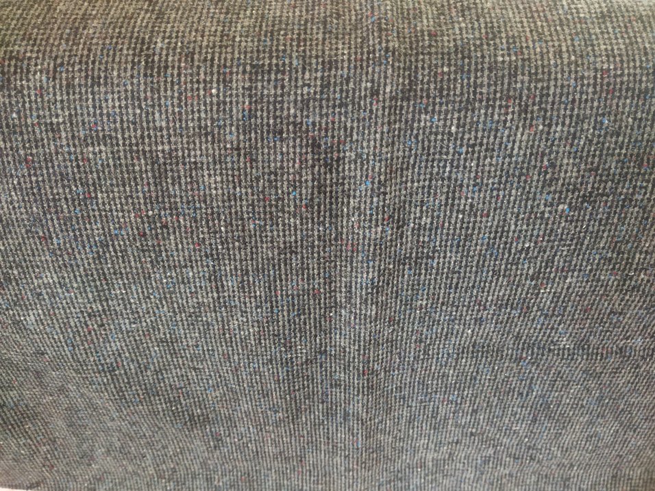 Gri kareli yün kumaş - Görsel 3