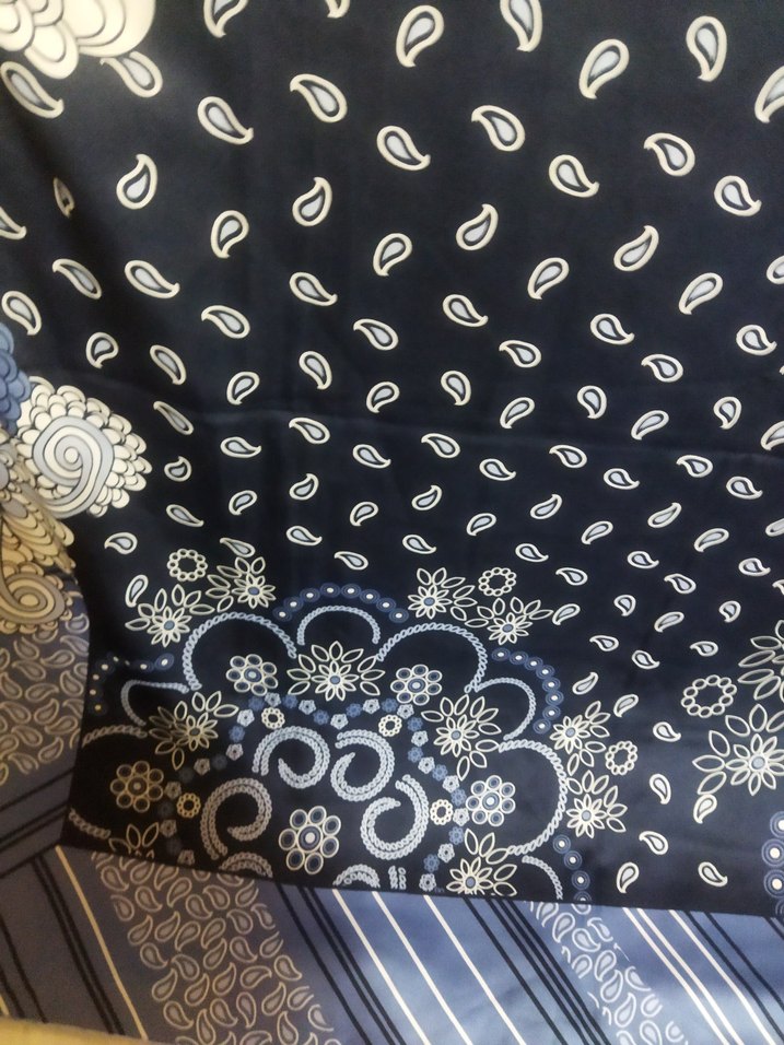 lacivert esarp - Görsel 3