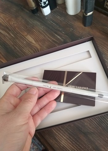 Pastel Arzu Sabancı far + fırça set - Görsel 3